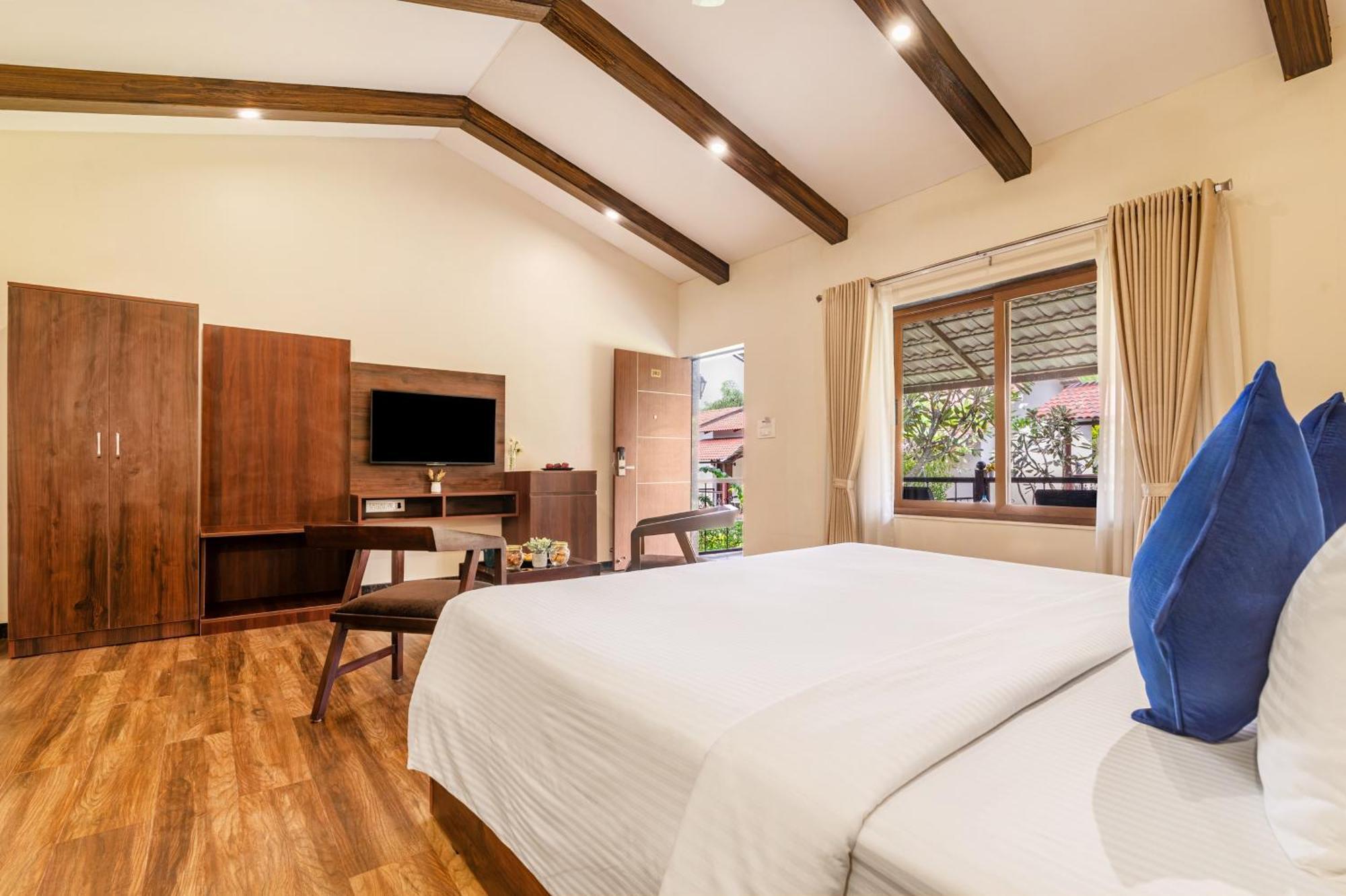 Sterling Banashree Badami Hotel Luaran gambar